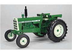 SCT-923 - SpecCast Oliver 1800 Diesel Tractor