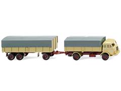 041702 - Wiking Model Henschel Flatbed