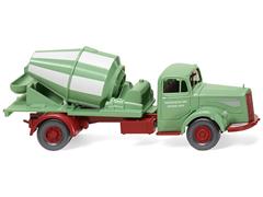 053203 - Wiking Model Transportbeton GmbH Mercedes Benz L 6600 Concrete