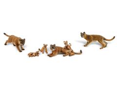 A1949 - Woodland Scenics Scenic Accents Cougars and Cubs